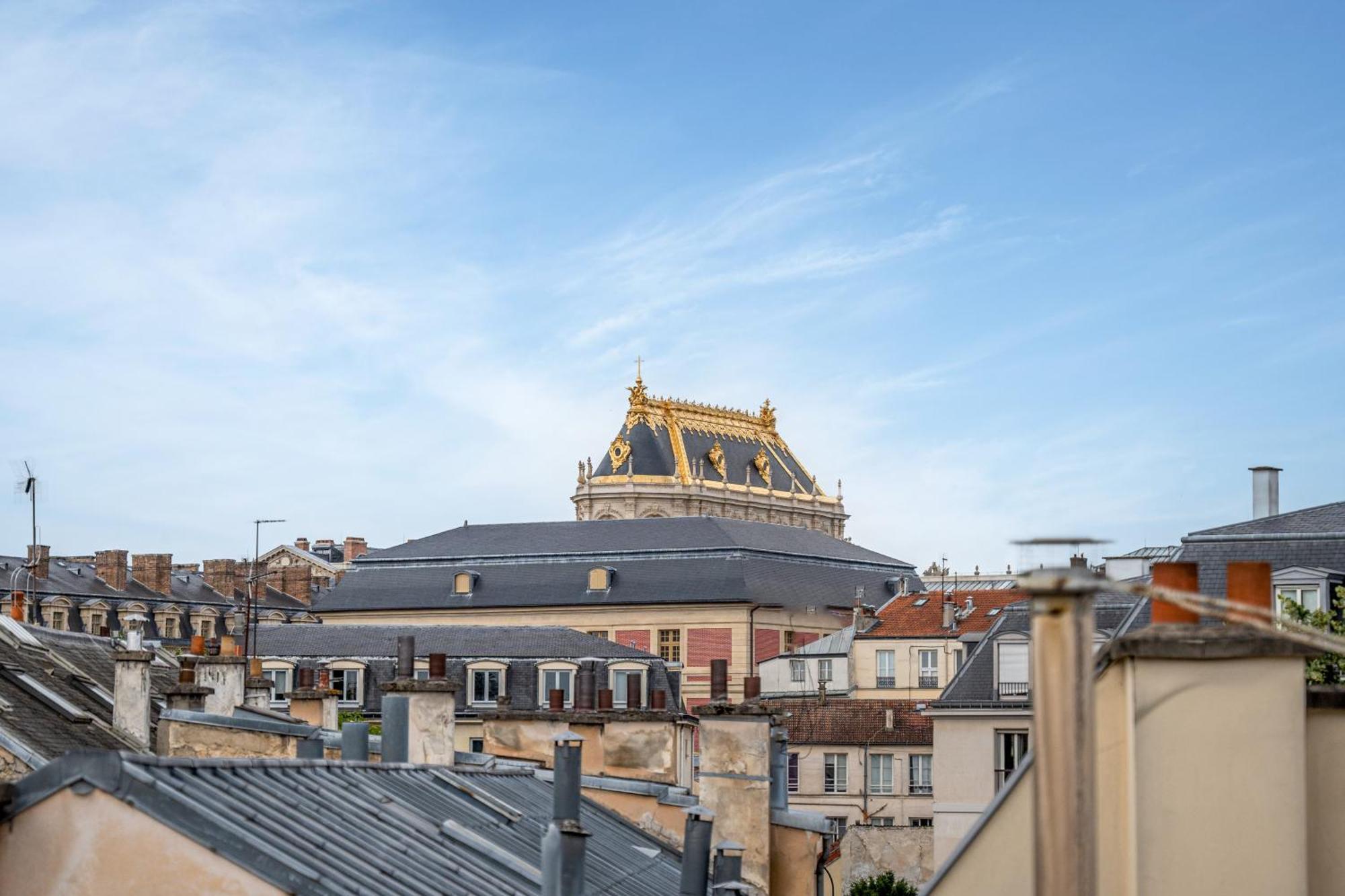 Le Versailles Soleil Classe 3 Etoiles Charme & Vue Chapelle Royale Ngoại thất bức ảnh
